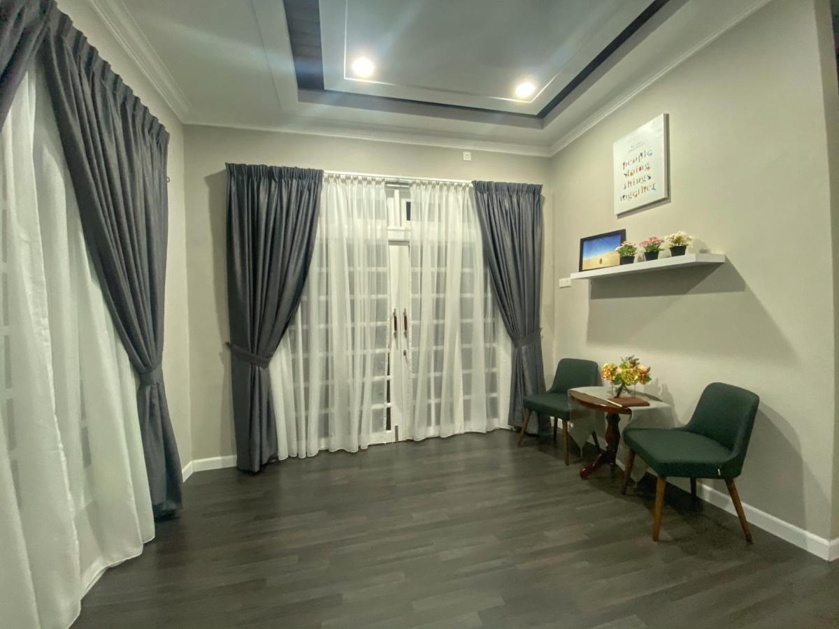 Shafickza Guesthouse Kuala Terengganu Buitenkant foto